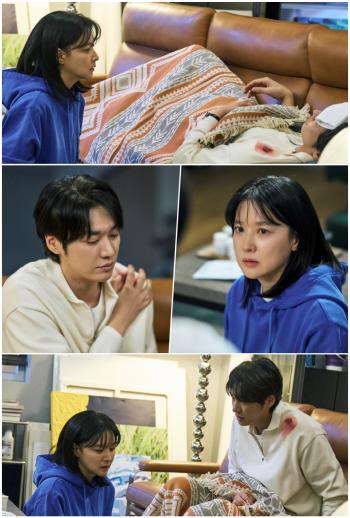 Lee Young-ae and Kim Young-kwang Face Deadly Consequences in ‘Walking on Thin Ice'