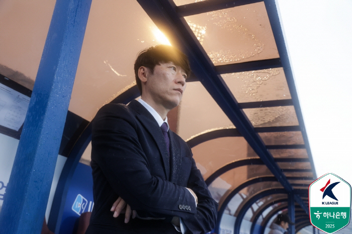 Luan's first goal → Cho Young-wook's equalizer Suwon Seoul's blood-throwing end 1 to 1 draw → Lee Ha-ri X Seoul virtually confirmed the top water