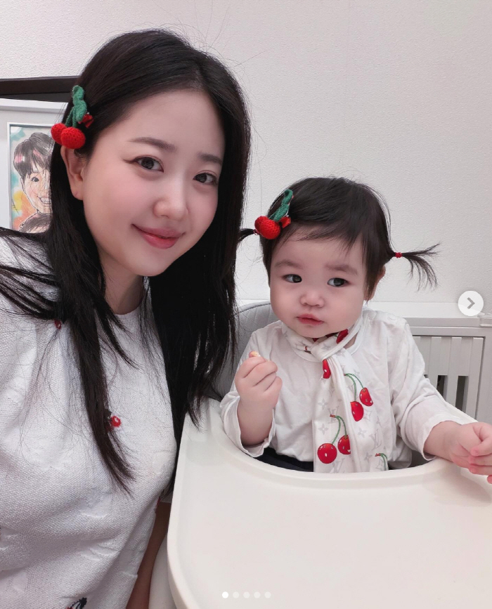 Park Soo-hong ♥ Kim Daye's 11-month-old daughter made a huge advertising profit. 15 this year alone, filming during the holidays