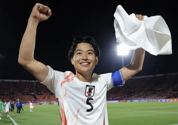 Soccer Thanks to Japan, Miraculous Round of 16! Confidence Stabs Sky With Victory, Captain's Explosive Remarks We Can't Fight Anyone
