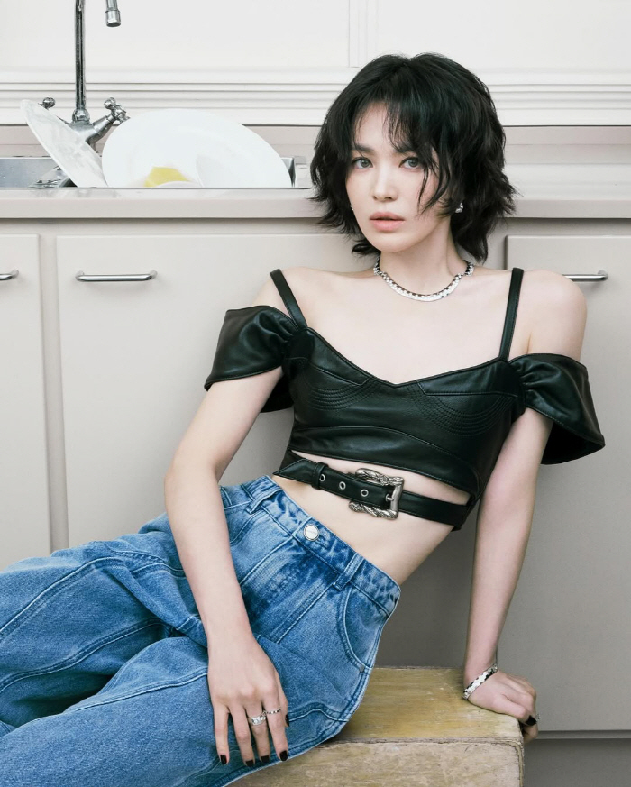 Song Hye-kyo Radiates Elegance in New ‘B-Cut’ Photos