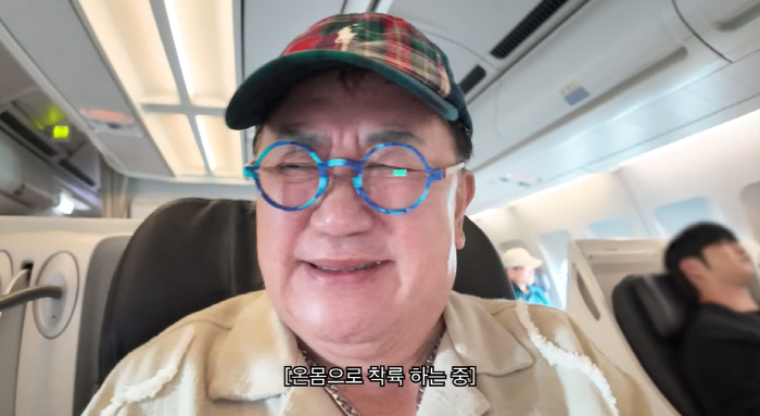 Lee Yong-sik is a man in the middle of the controversy over the crying baby. The mothers are amazing