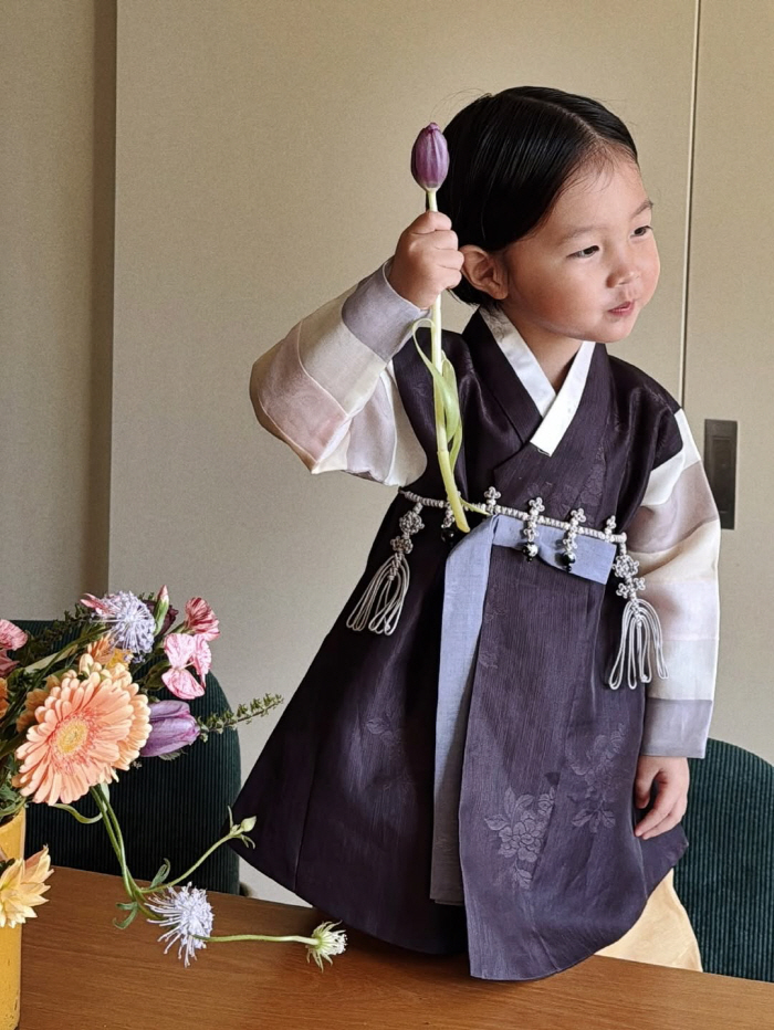 Lim Sung-bin ♥ Shin Dae-eun, a second-generation child during the long holiday, is being served by the leader who appeals for fast aging