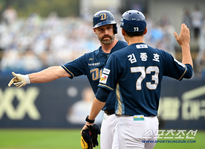  Davison, Waka first-round RBI