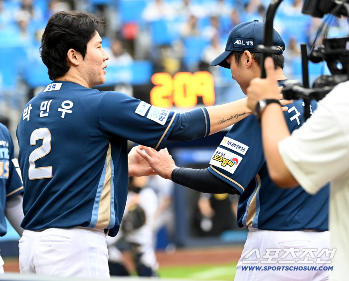  Park Minwoo and Koo Changmo have good pitching today