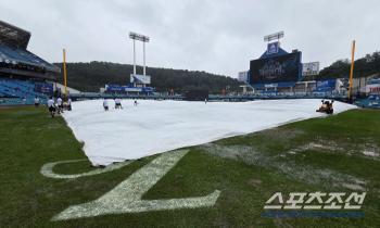  Samsung NC Waka's first round rain delayed the start time of the game