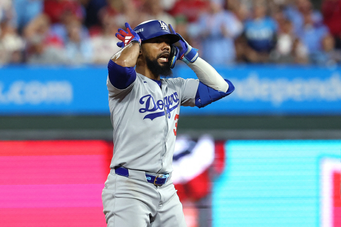 The hell door almost opened, and Sasiki closed Snell 6 scoreless innings  Sasika 2G consecutive saves. Dodgers Division Series 2 consecutive away wins