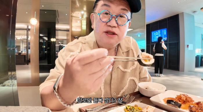 Lee Yong-sik raised his daughter, and he gave me a ride on a plane. I went on a filial piety trip after 40 years of emotion (Appo TV) 