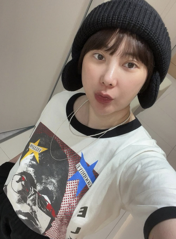 Seo In-young, a year after his divorce, a Chuseok greeting...My face is more straightened in the meantime