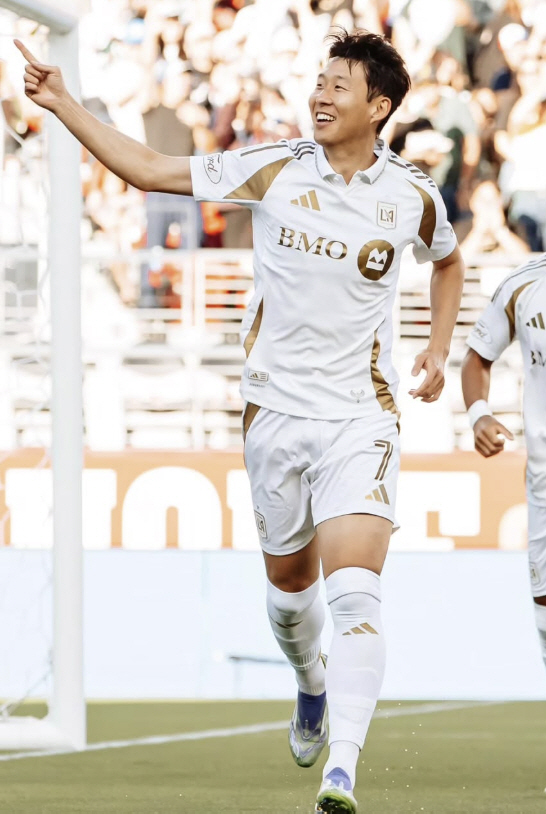 The BBC also had below-expletive performance of Son Heung-min and only the best praise was left instead of the worst criticismMessi-level influence → Perfect transfer in the soccer world