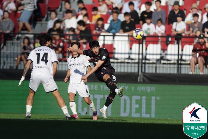 Lucky own goal → A great defense performance! With Montagno's exit, Bucheon ranked fourth alone with 10 wins against Seongnam 