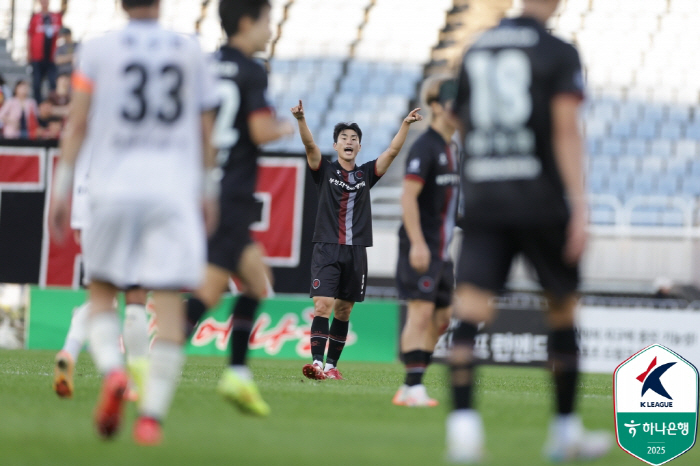 Lucky own goal → A great defense performance! With Montagno's exit, Bucheon ranked fourth alone with 10 wins against Seongnam 