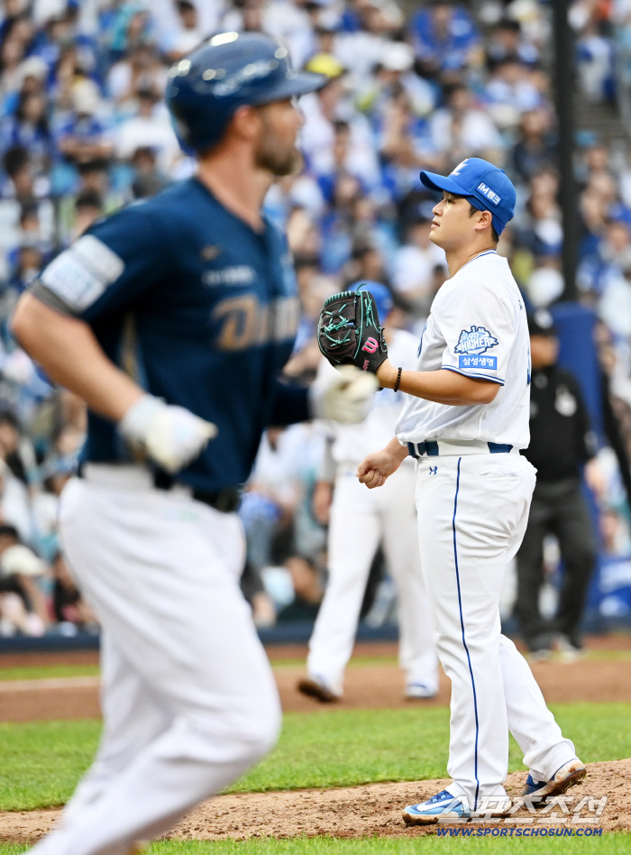 ERA 15.92 Choi Won-tae's bizarre record when starting autumn baseball, but the team is 4-2!  Are you the fairy of victory