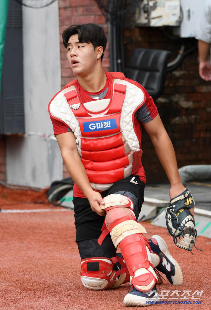  Lee Yul Ye's defense training