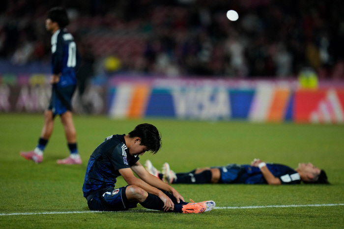 'Tears of Japanese soccer' The loss of 01 → the quarterfinals continues due to the loss through the extension of the match against France. ... The only one that survived