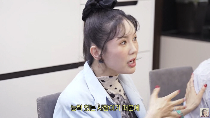 Jang Young-ran's husband folded the 400 pyeong hospital for real ♥I'm always worried about avoiding my wife (Go-eun's sister Han Go-eun)