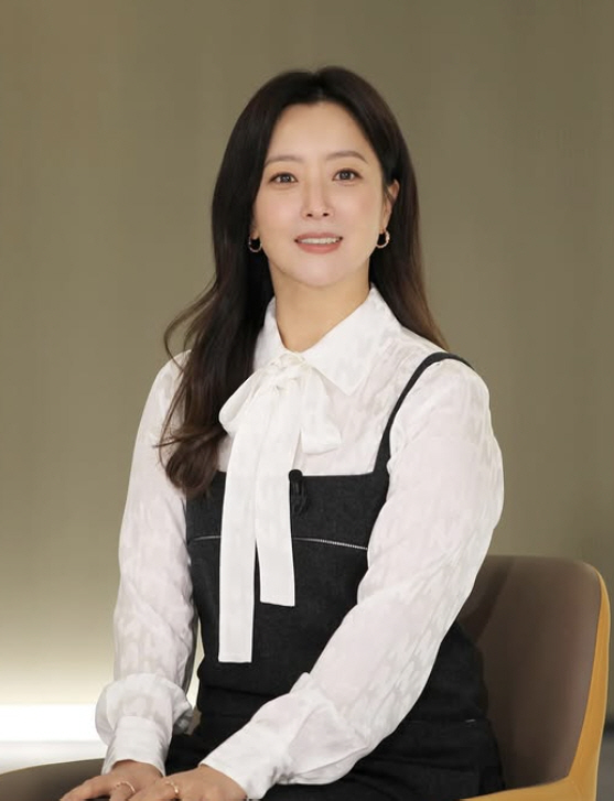 Kim Hee-sun, thank you for returning to the drama for a week
