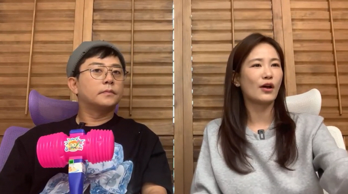 Kim Jun-ho ♥ Kim Ji-min revealed the top congratulatory money in three months of marriage..I'm not a celebrity. 10 million won with JUNG