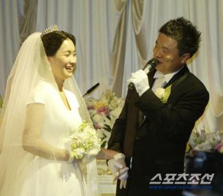 Kim Tae-kyun, 'I'm hit by my wife's car during a relationship..'Marry because you said you'll take responsibility.' Love story revealed