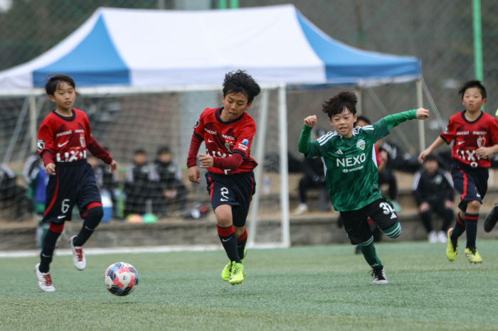 Korea-Japan Soccer Friendship Team Jeonbuk Hyundai U11 will depart for Japan to participate in the Nike Antlers Cup in 2025