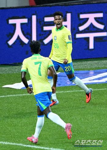  First goal Esteban, did you see Vinicius?
