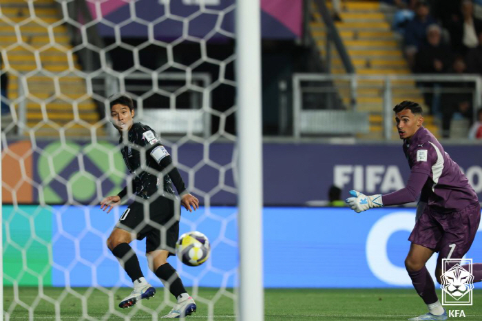 Tears of Korean Soccer Lee Chang-won's predictable complete defeat, no unexpected event..., 12 losses against Morocco → early elimination of the round of 16