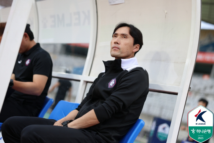 Im Chang-seok's winning goal Cha Du-ri's Hwaseong FC overpowered Chungcheongbuk-do Cheongju 10 in the second inning