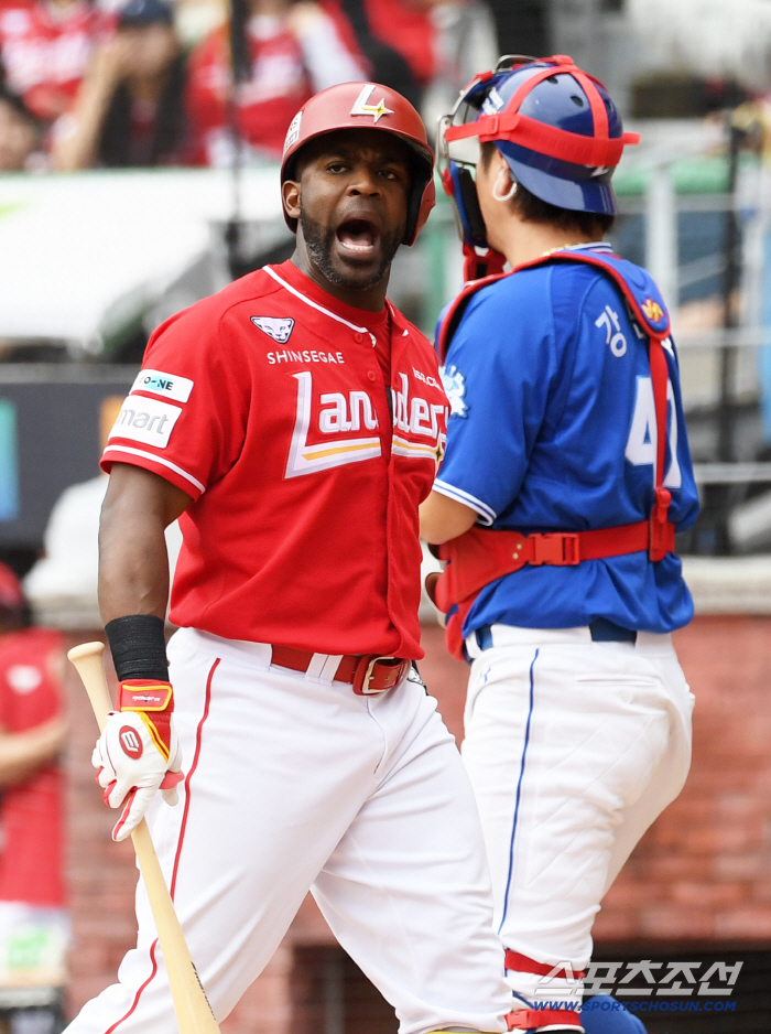  Herredia strike out