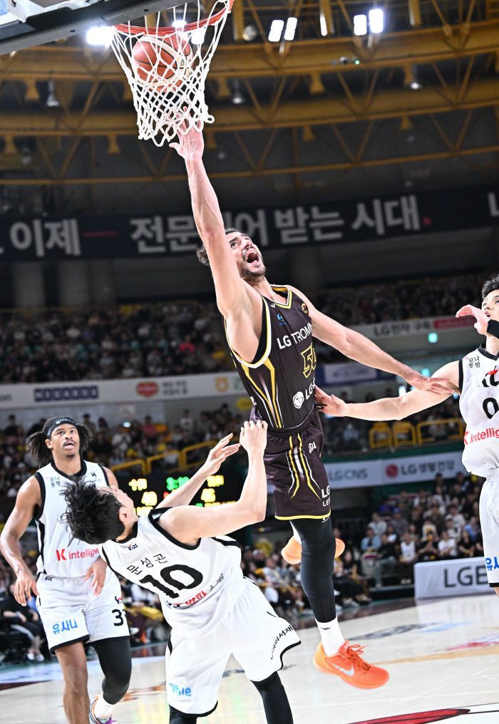 23R Maray  3P 5 outside organic awards under the basket. LG, KT, vanquished. Absolute reference point LG, why double-edged sword KT didn't pass