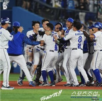5 points at the top of the first inning and 11 extra innings lost...Autumn baseball ended in vain for Yomiuri 