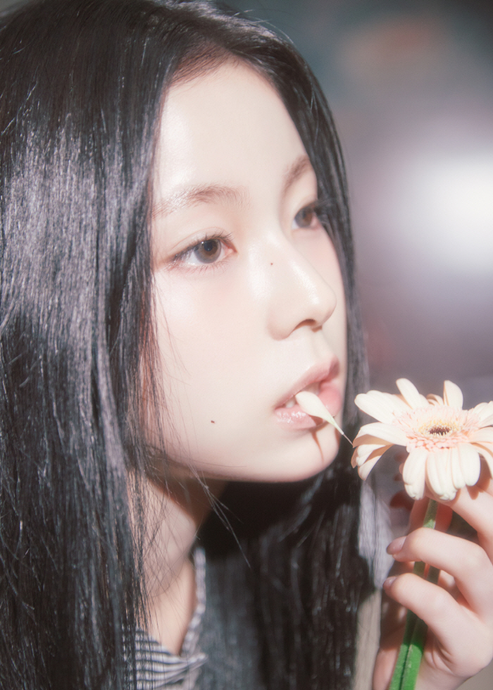 NMIXX to Drop First Full Album ‘Blue Valentine’ on Oct. 13
