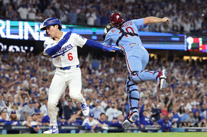 Kim Hye-sung is on the verge of being eliminated from NLCS... Announcement of reducing one media beast