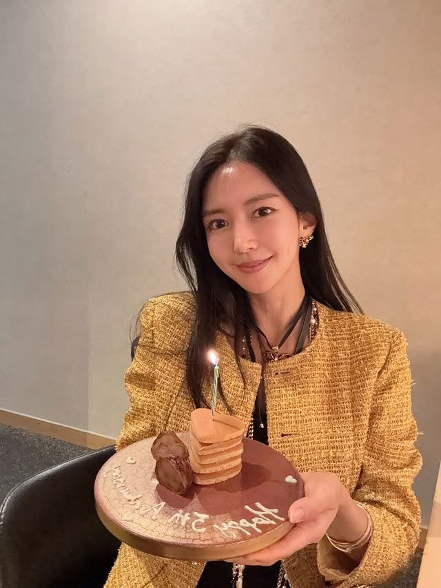 Lee Philip, the second generation of chaebol, ♥ Park Hyun-sun and the class who take care of their wedding anniversary twice are impressed
