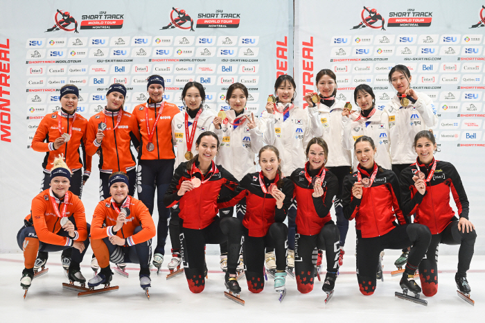 Lim Jong-eon, a short track speed skater, won her first competition! 1st world tour 1500m 金...The women's national team is the 3,000m relay