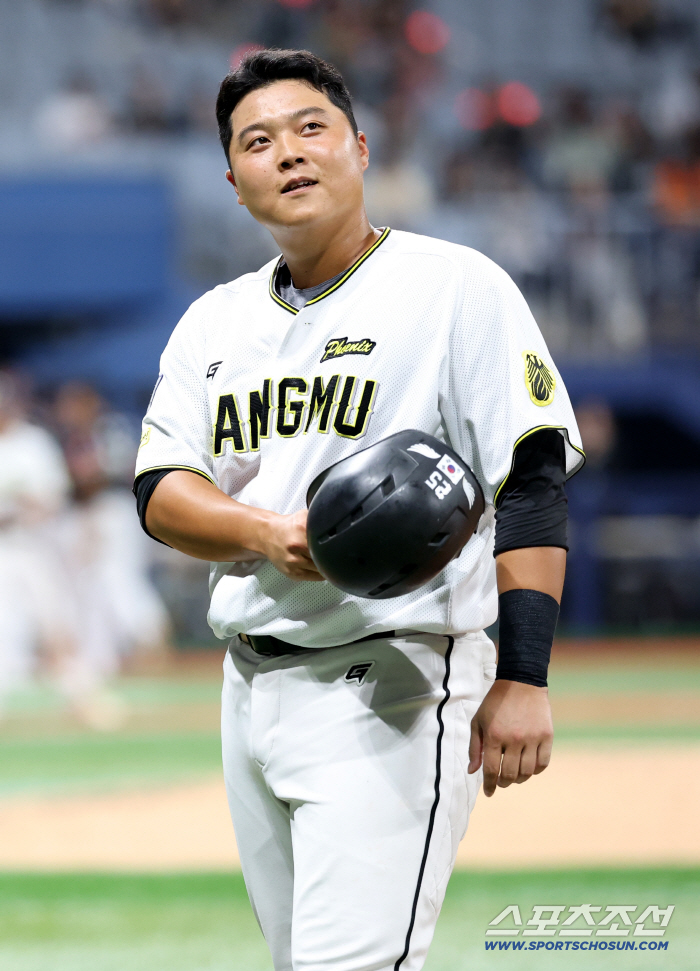  The Future Bombing Han Donghee is chosen as a surprise. Dongju Seo-hyun Wooju Hanwha Fastball Trio is also on board. 35 members of the national team to meet in Japan in November will be announced