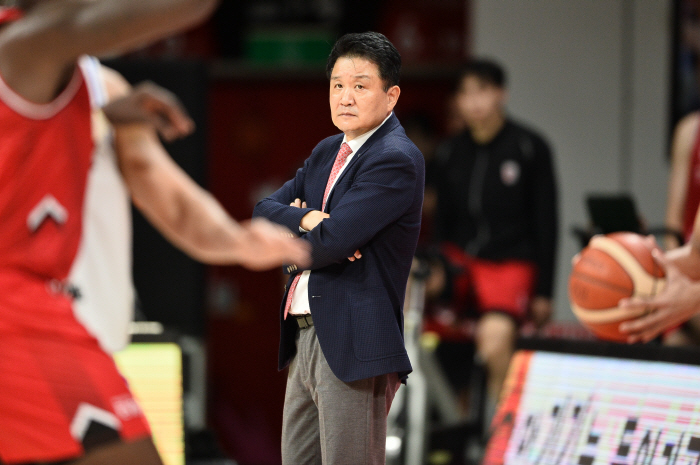  Coach Yoo Do-hoon, who shouted first, is responsible for the coach, and is satisfied with the growth of young players