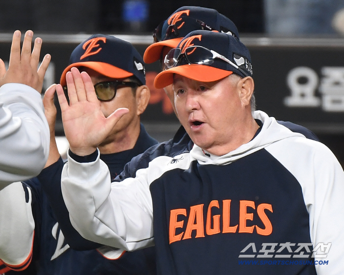 Thank you, Kim Sung Wook's walk-off gun, cheers in Daejeon?Why would Hanwha be happier than SSG