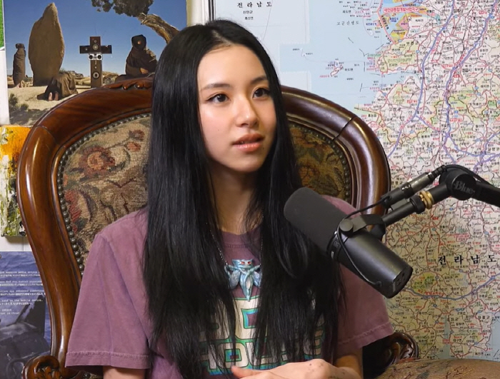 TWICE’s Chaeyoung Reflects on 10 Years in K-pop, Idol Struggles, and Finding Strength Through Positivity