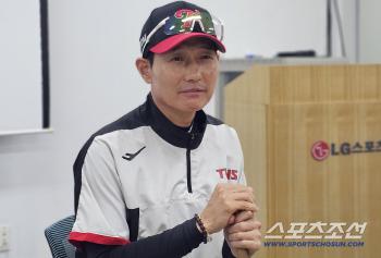 In the mind of the first-round selection, the third starter lost after the first-round match, in a tight-lipped mode ahead of the KS
