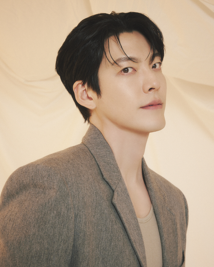 Kim Woo-bin Shares Experience Working with Suzy and Kim Eun-sook in 'Genie, Make A Wish'