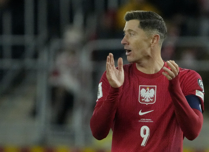 Lewandowski Retires Like This With More Than 1 Goal Per Game? Barca is not offering to renew the contract