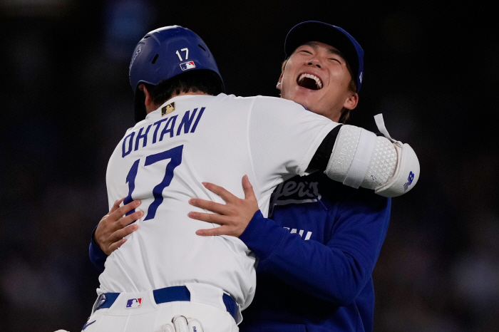 Oh, it's okay if it's not Ohtani? When you're a batter, keep in mind the 5th and 6th games of Snell Yamamoto NLCS 1st and 2nd games