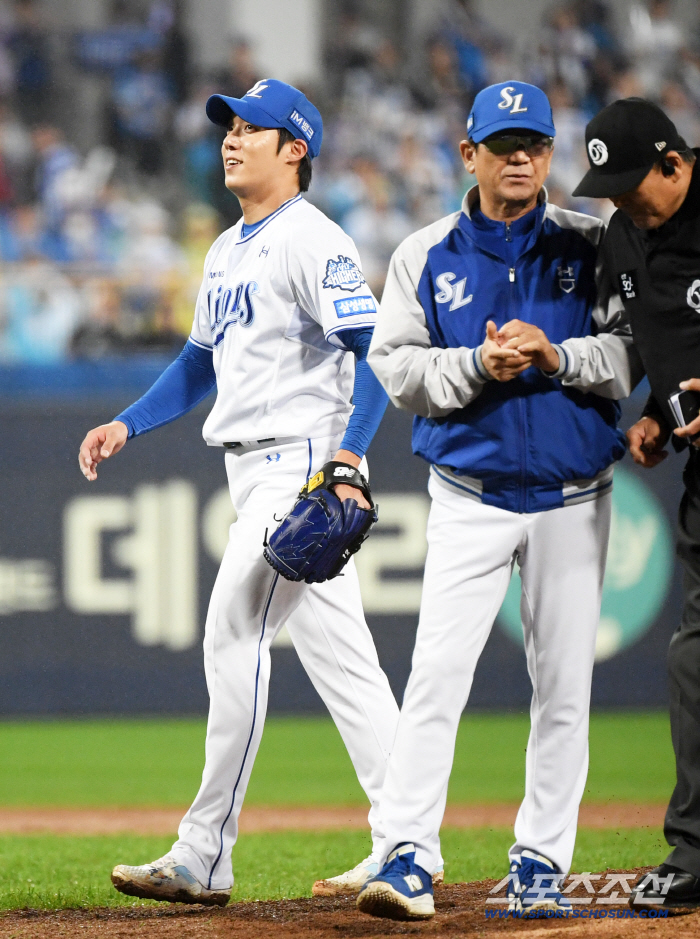  Coach Won Tae-in Choi Il-eon shone in autumn baseball