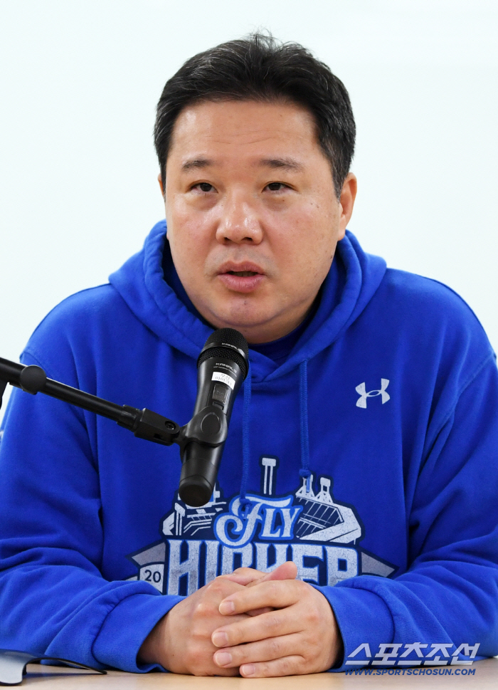  Director Park Jin-man's interview before the game
