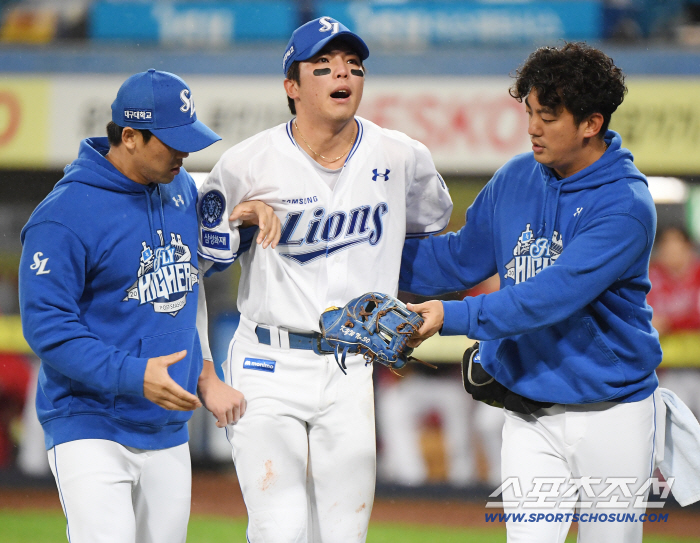  Kim Young-woong to be replaced by back injury
