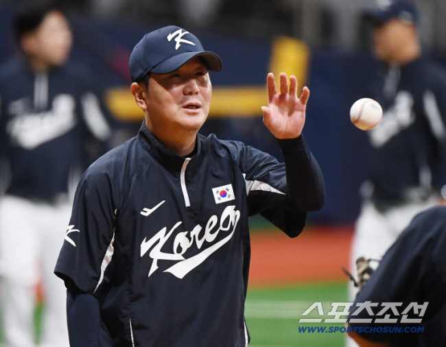 Why did national team coach Ryu Ji-hyun leave for Ulsan, where promising players gathered, refusing to be semi-PO