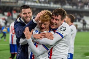 With a population of 55,000 and a population of 136th-ranked Faroe Islands, which is smaller than Jeju Island, beat 39th-ranked Czech Republic to raise hopes for the first World Cup