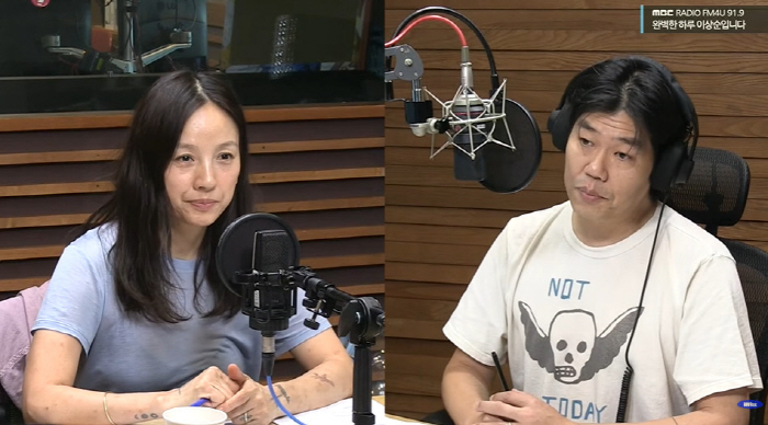Lee Hyo-ri ♥ Lee Sang-soon likes me more as a fan, not as a wife. I hope you love me as a wife (perfect day)