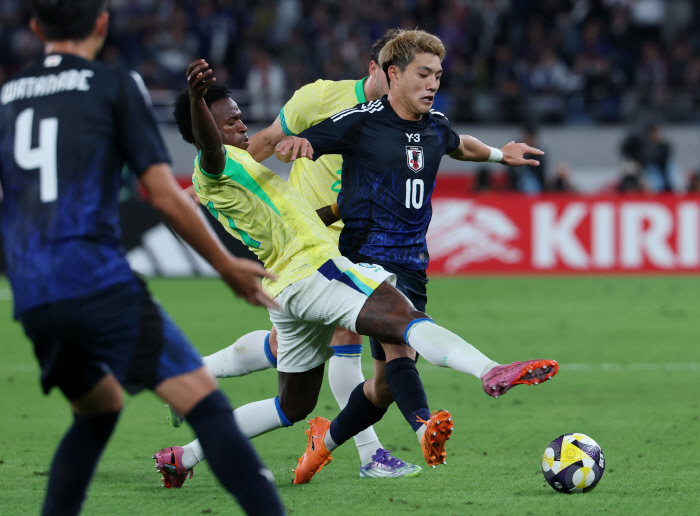  There was no Oh Dae-young, 3 goals in the second half alone, 02→32 Miraculous come-from-behind victory over Brazil for the first time in history! It's inevitable to compare with Daeyoung Oh