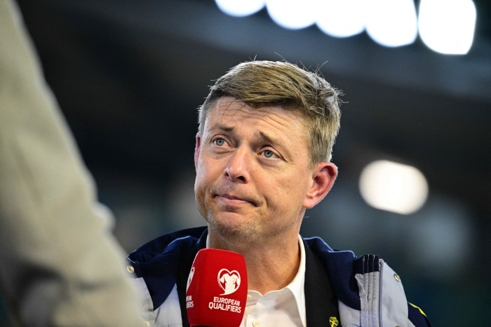  238 billion EPL's highest price is Isaac → 105 billion Yokeres, not seen at the World Cup...Sweden dismisses head coach Tomasson in surprise